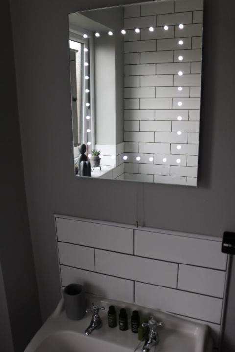 Villa Charming 2 Bed House - Family Friendly Nottingham Zimmer foto